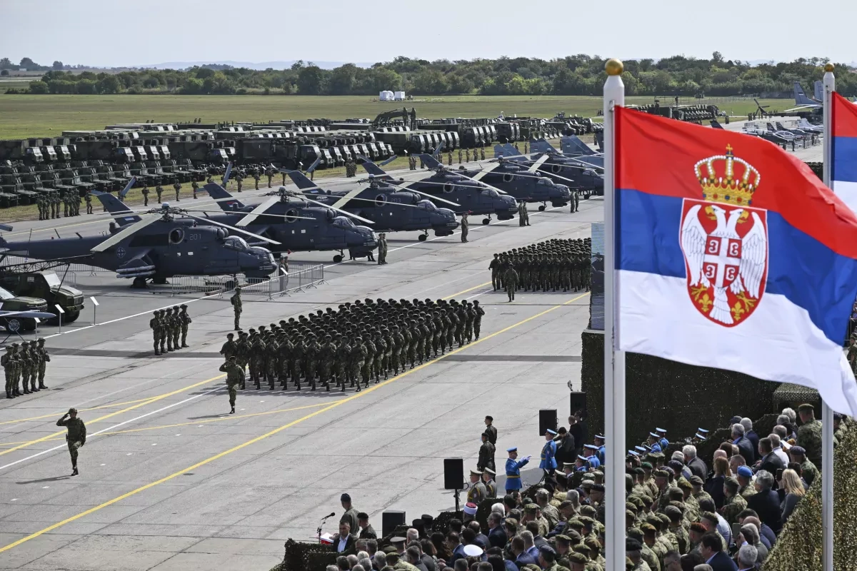 Vučić says Serbia to modernise army along Israel’s model