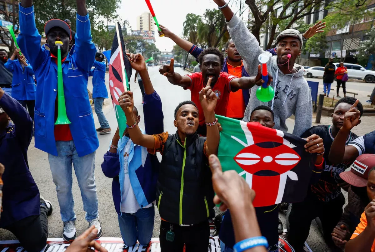 Kenyan traders take to streets as import costs rise PHOTO