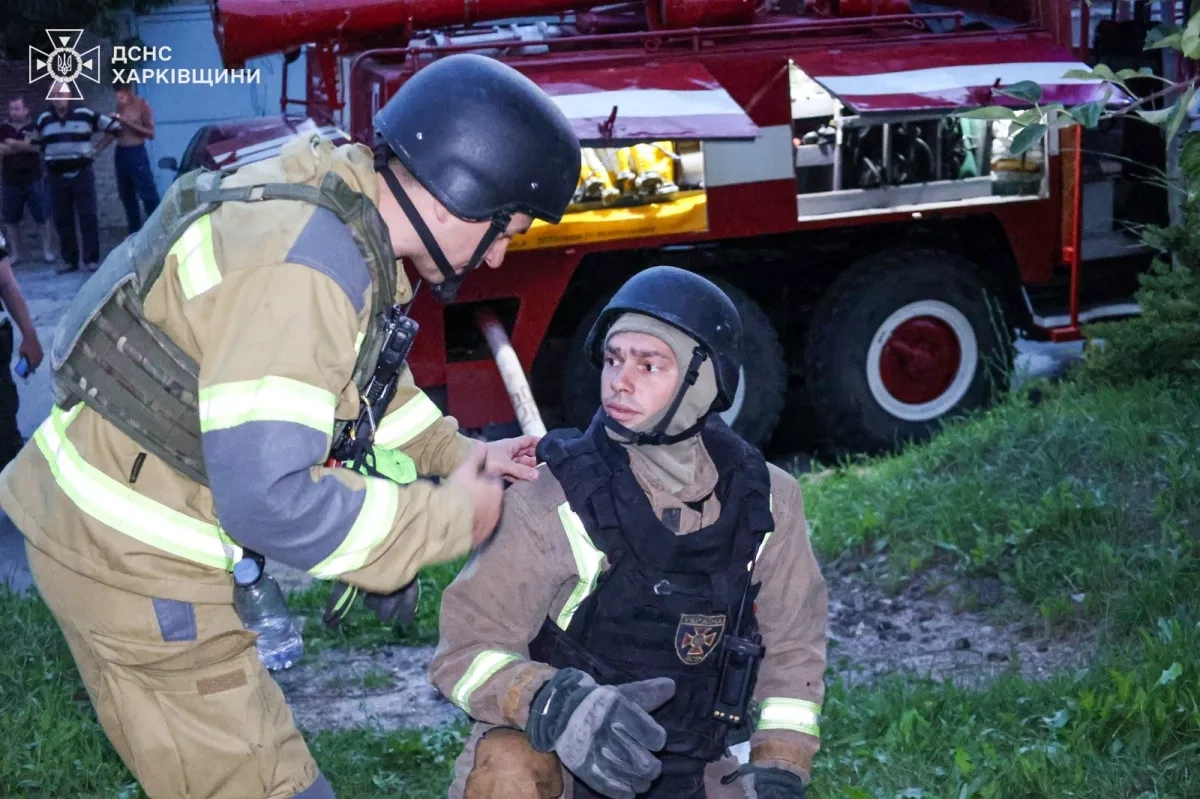 Russian drone attack sets Sumy shopping centre ablaze, six injured VIDEO / PHOTO