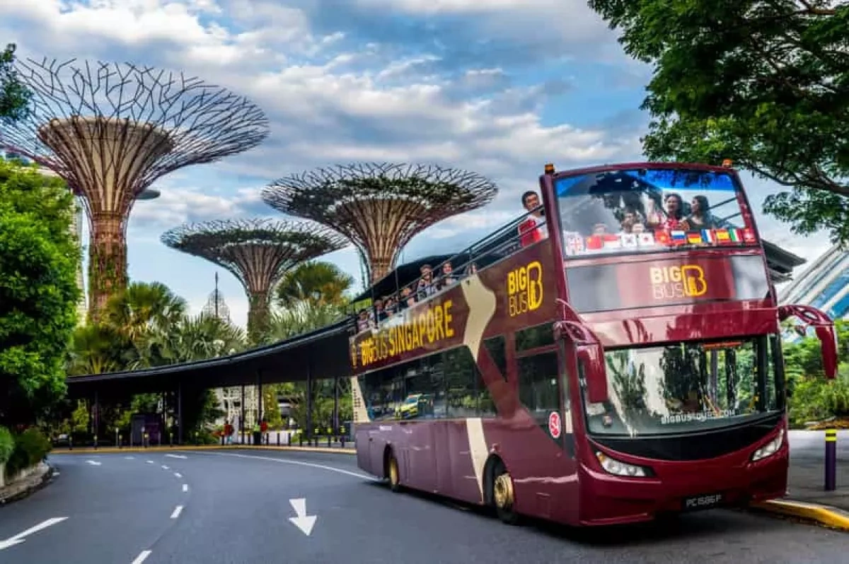 Singapore to fine bus passengers up to $392 for disruptive behaviour