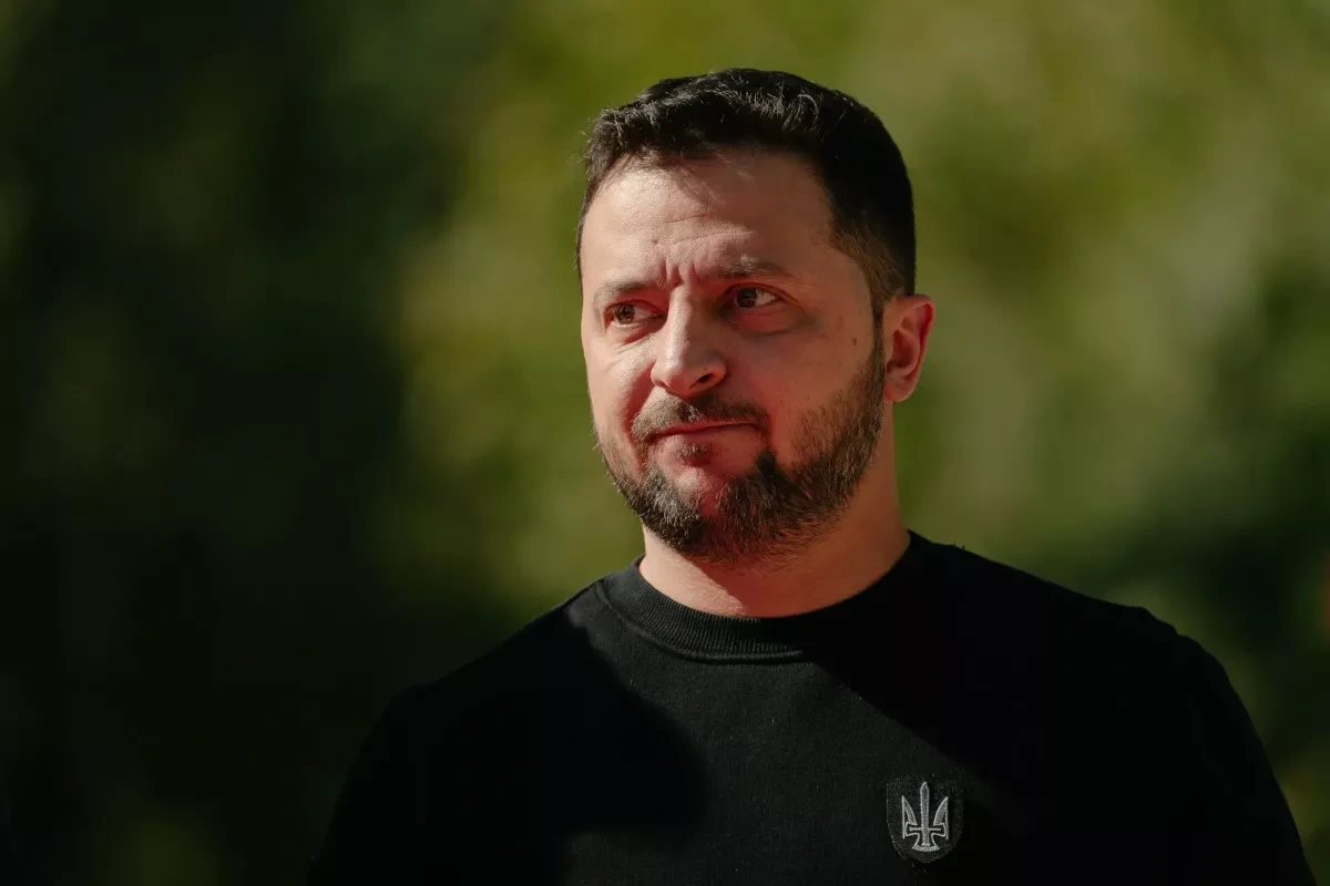 Zelenskyy backs calls for change in Iran as unrest deepens