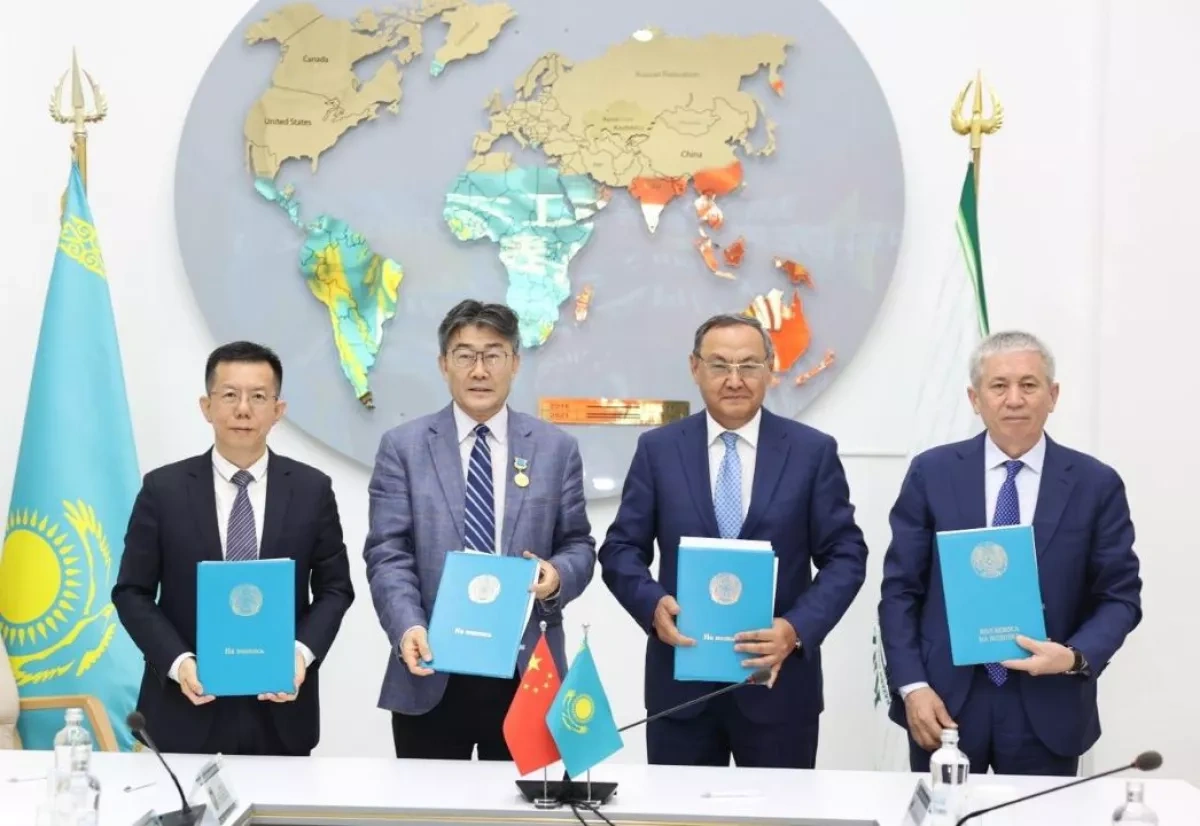 Kazakhstan, China open joint biosafety laboratory PHOTO