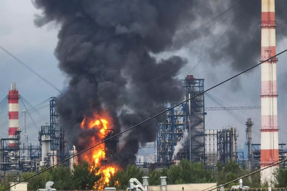Moscow oil refinery in Kapotnya hit in renewed drone attack VIDEO