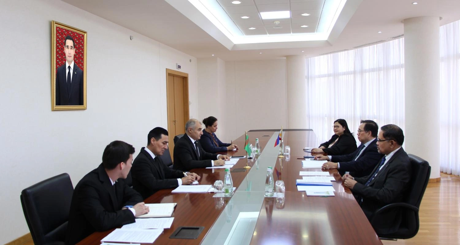 Turkmenistan, Philippines hold political consultations