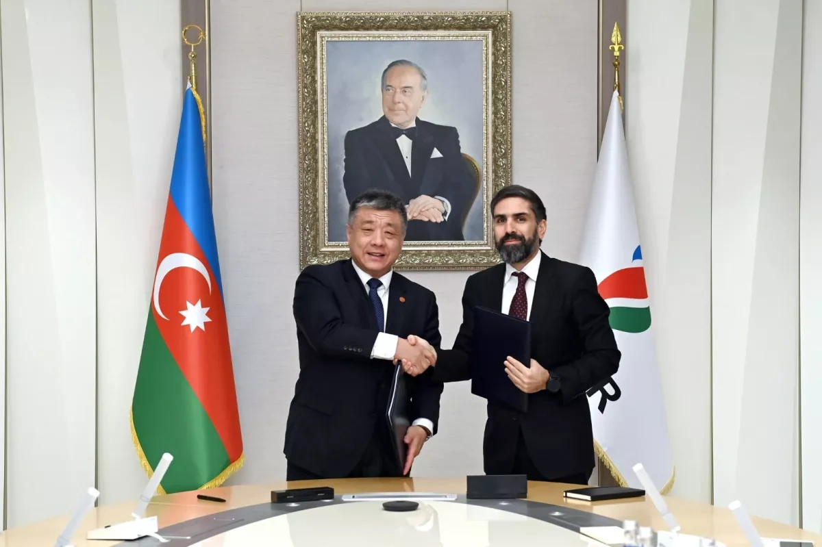 SOCAR explores cooperation with Chinese construction giant CITIC PHOTO