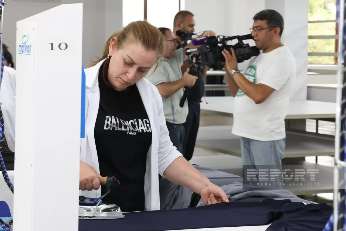 Foreign diplomats tour garment factory in Azerbaijan's Khankendi PHOTO