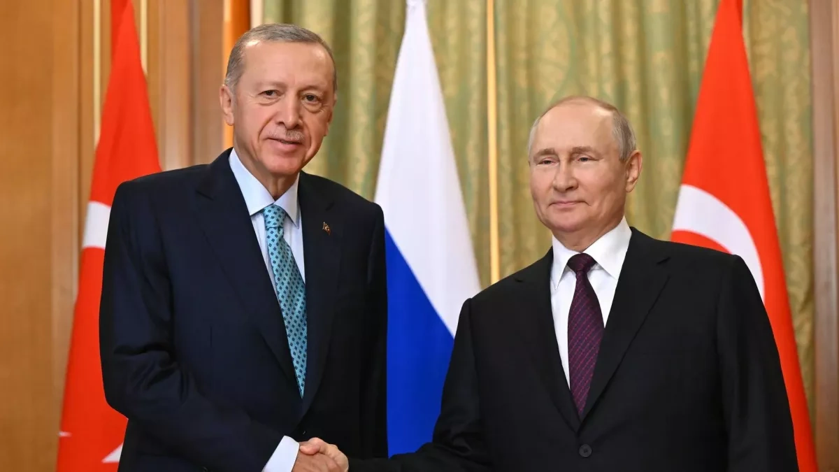Russian and Turkish presidents hold high-level talks in Bishkek