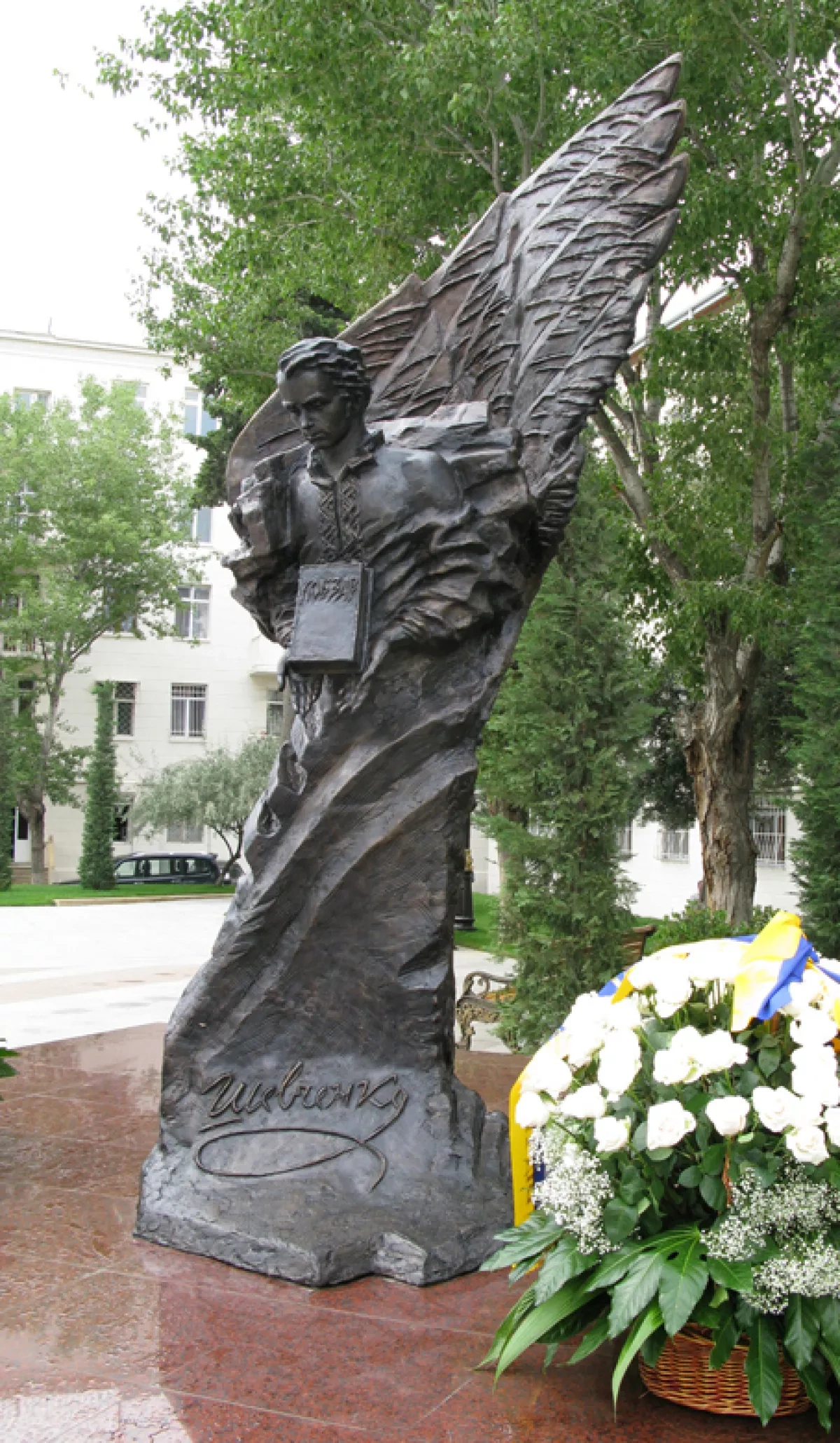 Baku square named after Ukrainian poet Taras Shevchenko PHOTO