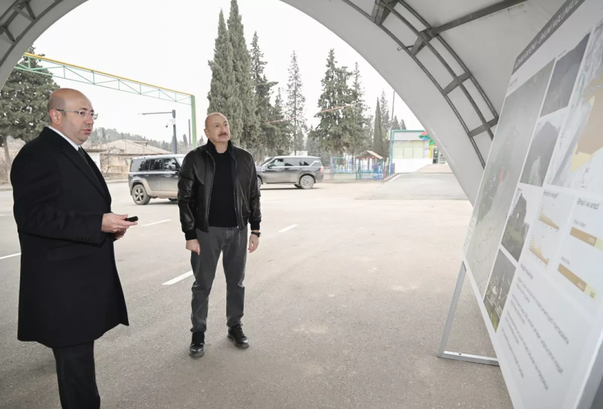 Azerbaijani president reviews master plan of Aghdara city PHOTO