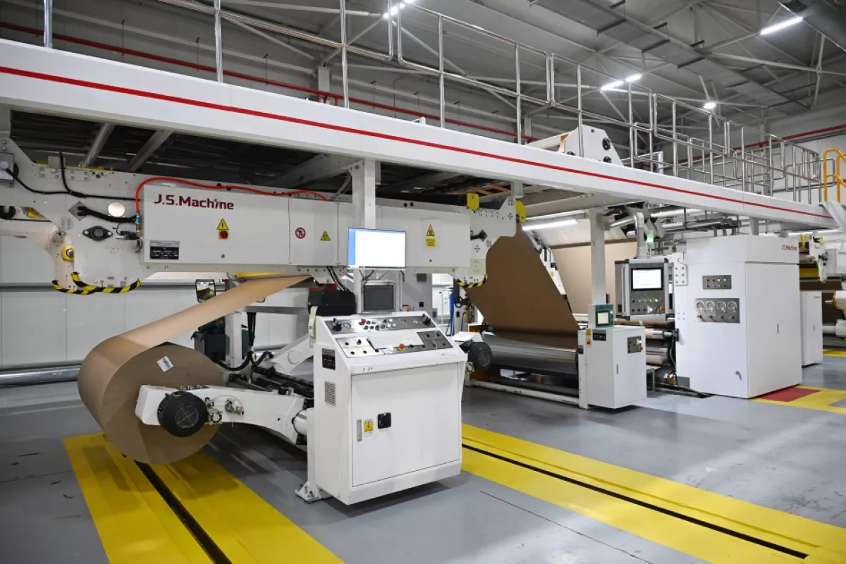 President Ilham Aliyev inaugurates “Azermirror” plant in Sumgayit Industrial Park Photo