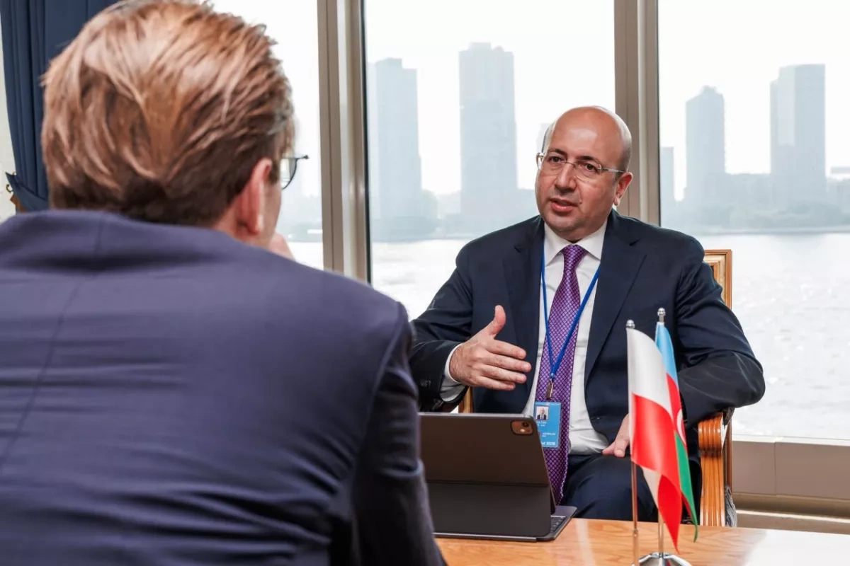 Azerbaijan, Poland discuss expanding cooperation in urban planning PHOTO