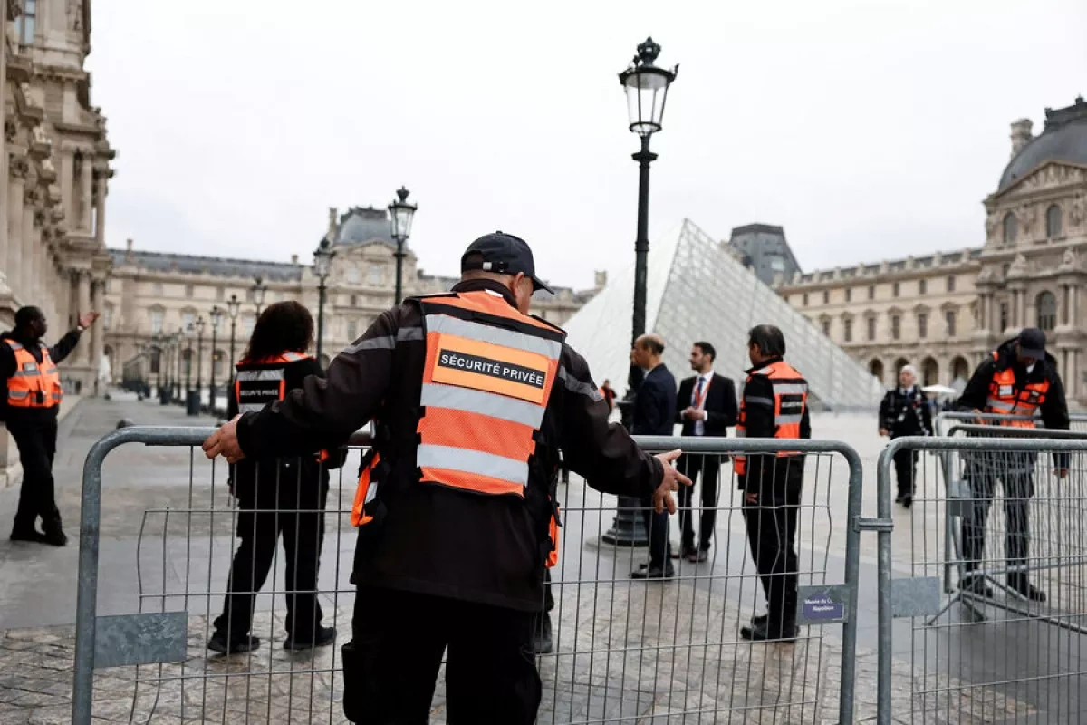 Over 8,400 diamonds, 200 pearls stolen in Louvre Heist, investigation reveals