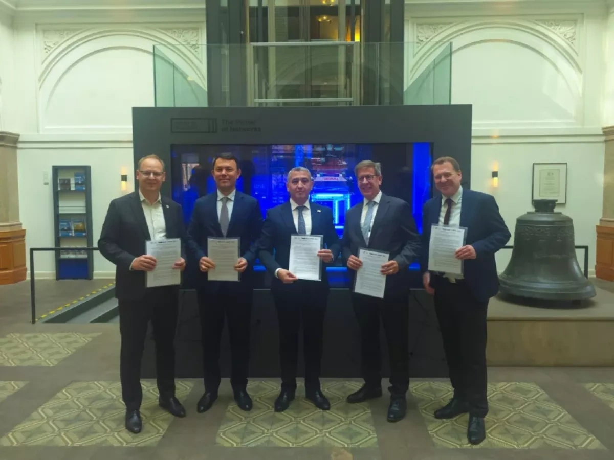Azerbaijan Railways, Port of Hamburg focus on strengthening cooperation PHOTO