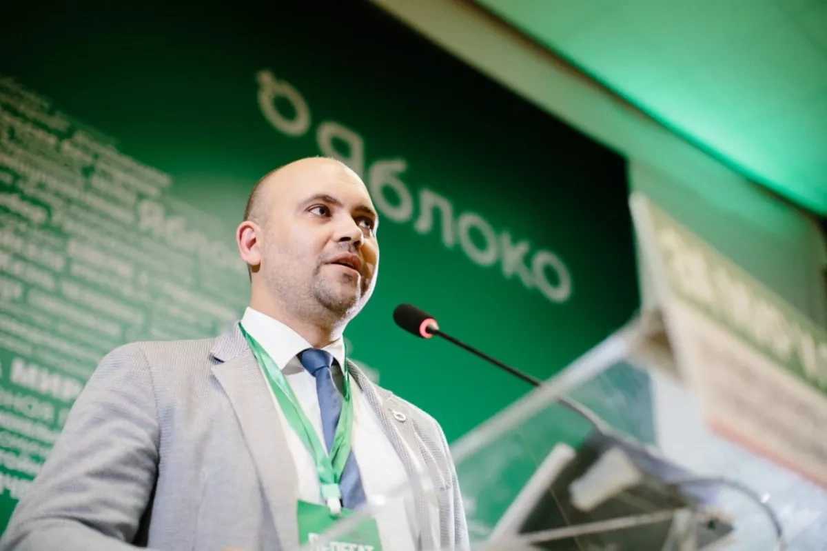 Russian court removes Yabloko candidate over campaign violations