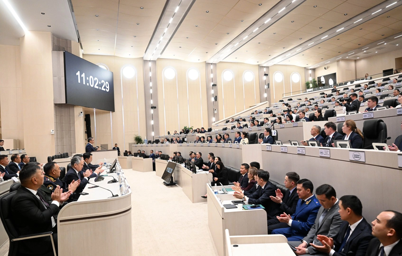 Japarov calls for unity between Kyrgyzstan’s key state institutions