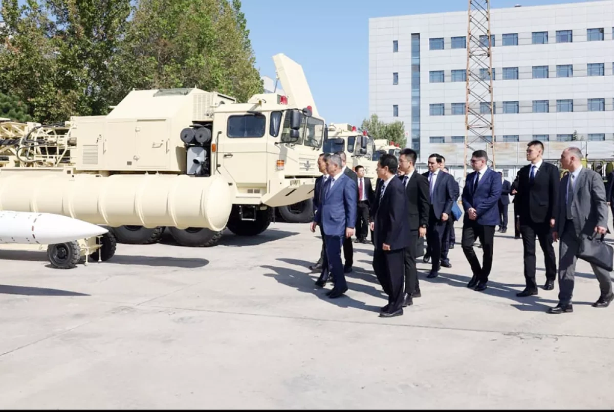 Azerbaijan, China defence chiefs discuss expanding military cooperation PHOTO