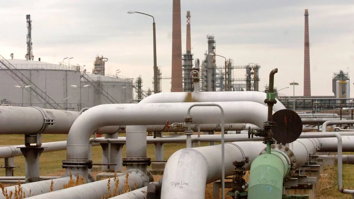 Major oil leak in Germany as crude shoots from damaged pipeline