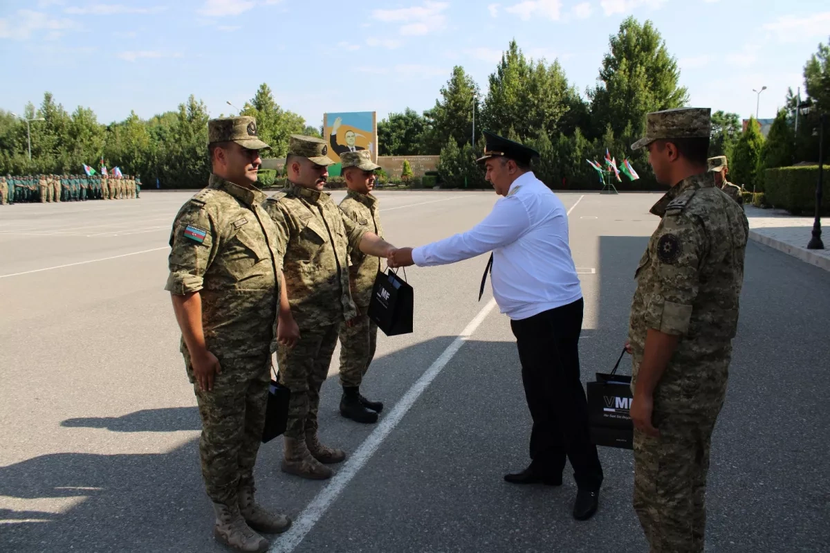 Azerbaijan’s military prosecutors visit border guards, honor their service PHOTO