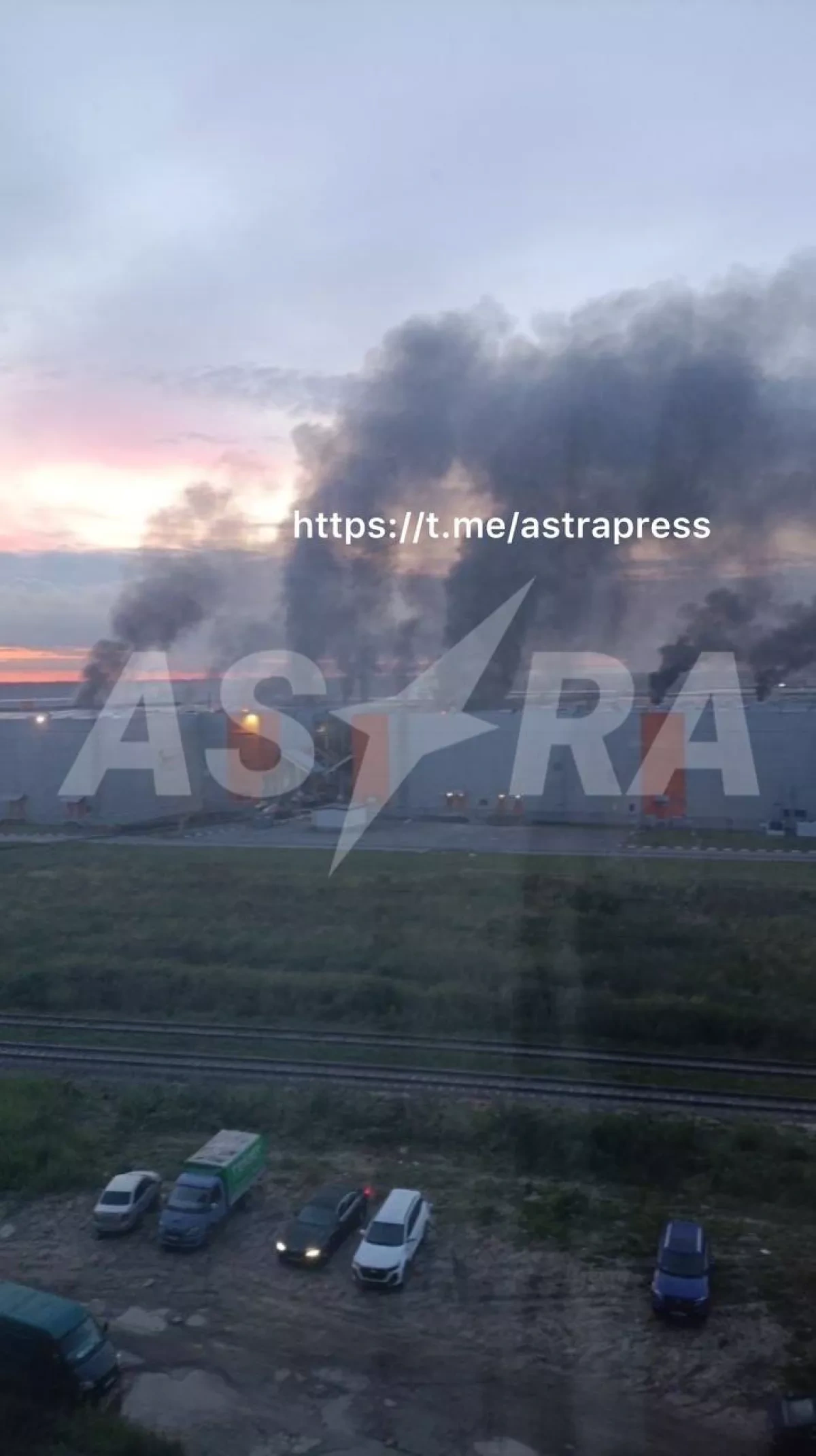 ASTRA: Drone strikes set Wildberries warehouses ablaze near St Petersburg Three injured / PHOTO / VIDEO