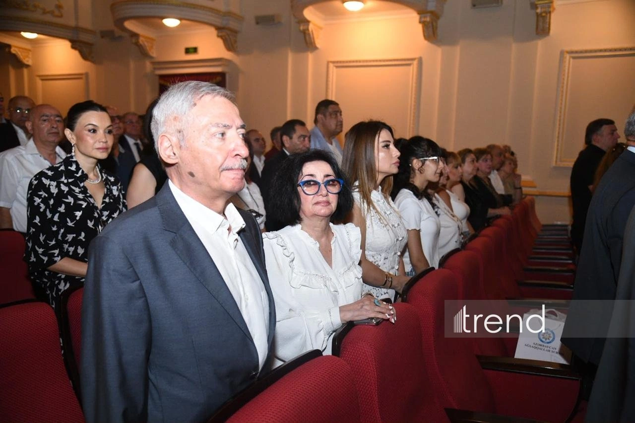 Baku hosts premiere of film dedicated to 100th anniversary of Lieutenant General Arif Heydarov (PHOTO)