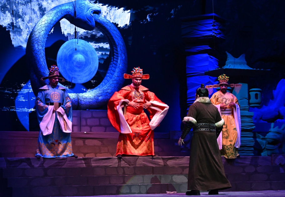 Heydar Aliyev Foundation VP Leyla Aliyeva attends premiere of opera “Turandot” (PHOTO)