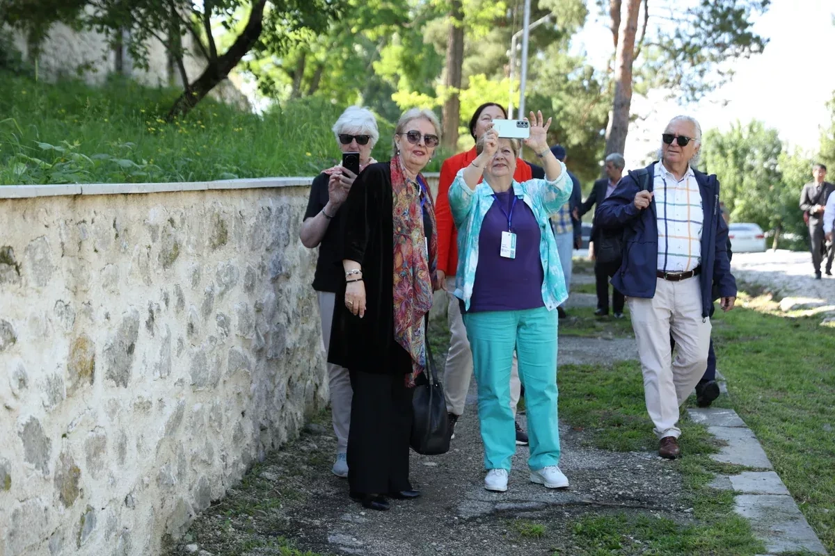 Azerbaijan's Shusha showcases cultural heritage to Turkic world scholars PHOTO