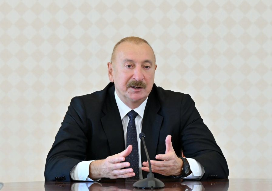 President Ilham Aliyev receives heads of security bodies of OTS member states (PHOTO)
