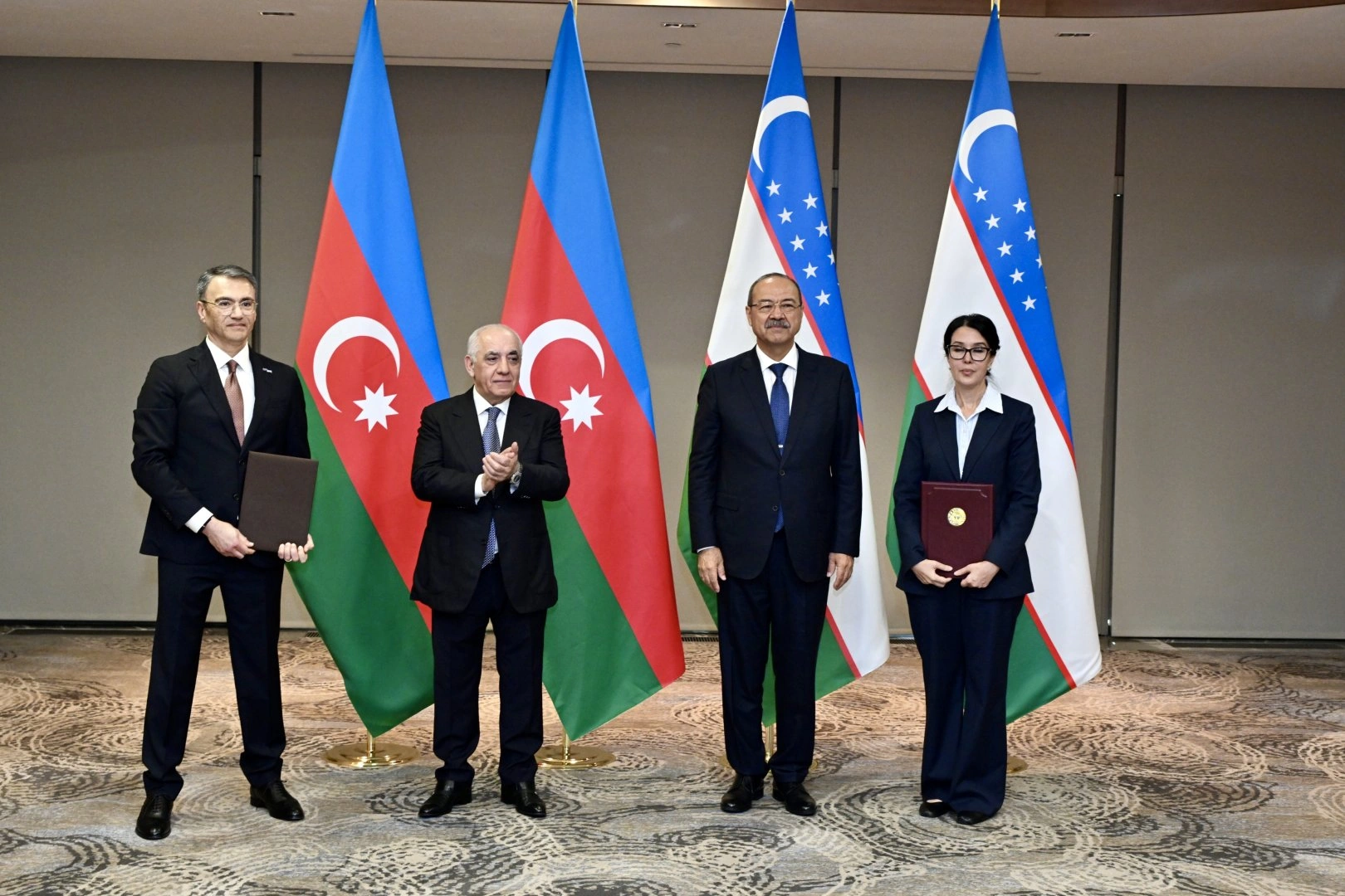 Azerbaijan and Uzbekistan sign bilateral documents in Tashkent (PHOTO)