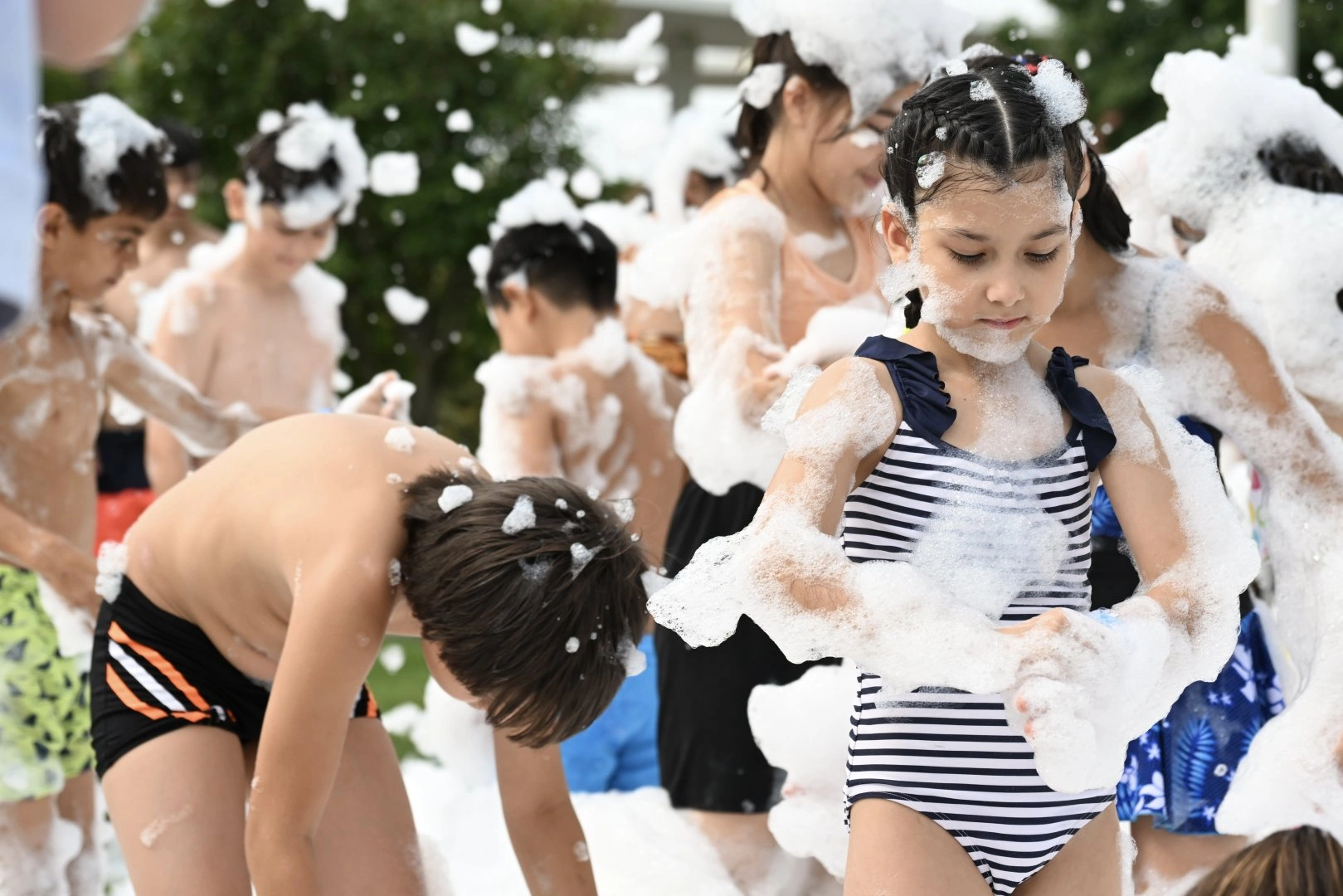 On initiative of Mehriban Aliyeva, President of Heydar Aliyev Foundation, entertainment event held for children in need of special care (PHOTO)