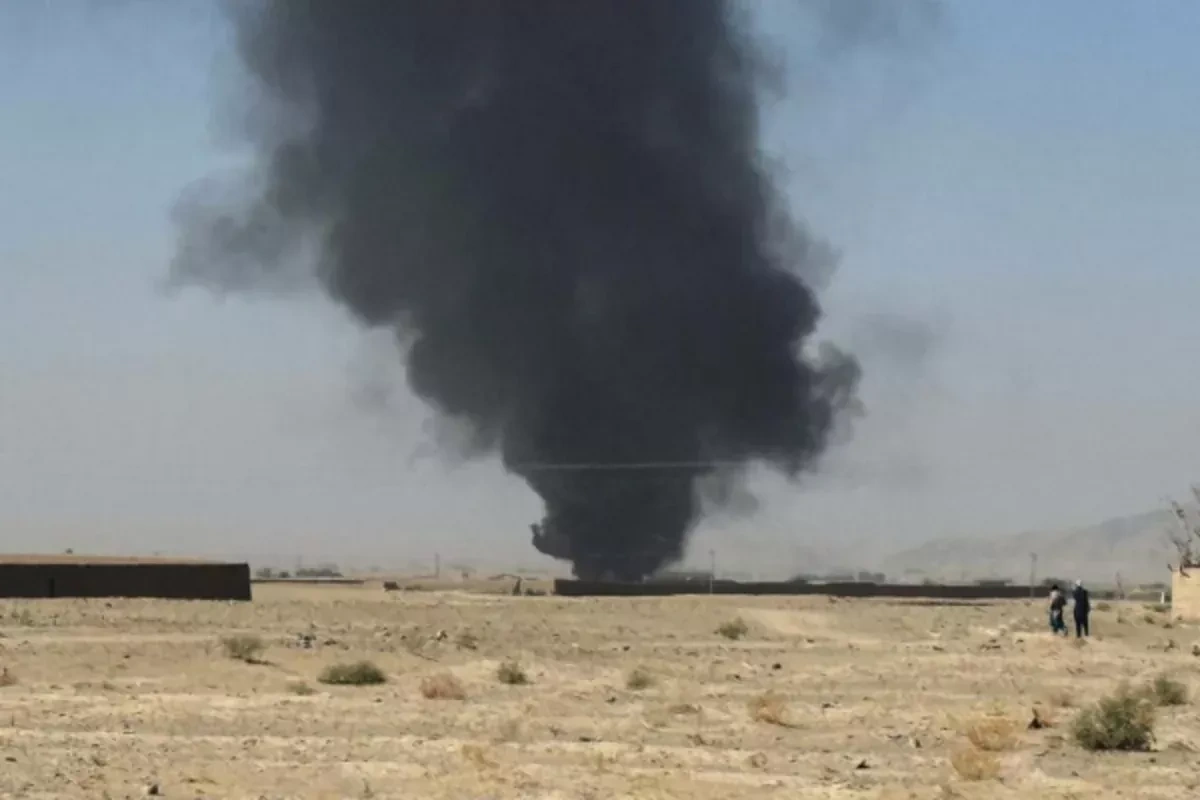 Pakistan strikes Kandahar as Afghan border tensions escalate