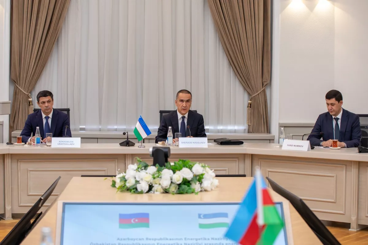 Azerbaijan, Uzbekistan sign roadmap to expand energy cooperation PHOTO