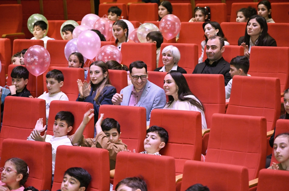 Heydar Aliyev Foundation VP Leyla Aliyeva and Alena Aliyeva attend premiere of animated series “İsi and Piti” at Ganja State Drama Theater (PHOTO)