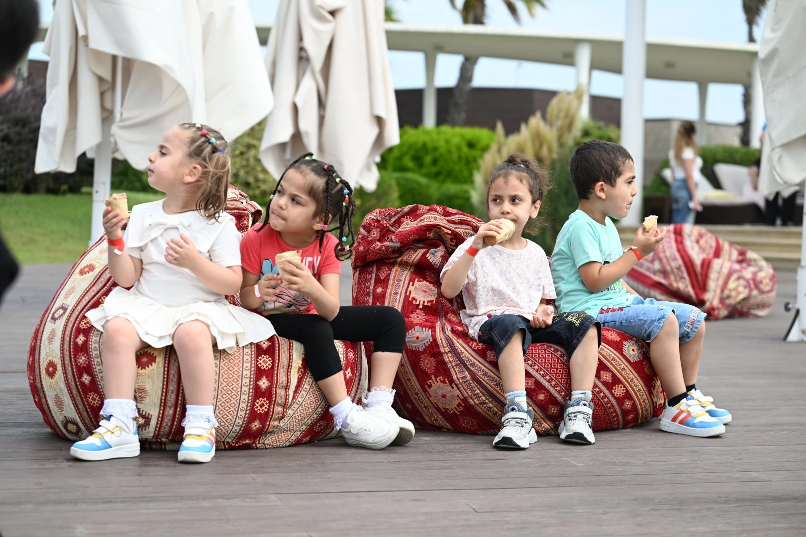 On initiative of Mehriban Aliyeva, President of Heydar Aliyev Foundation, entertainment event held for children in need of special care (PHOTO)