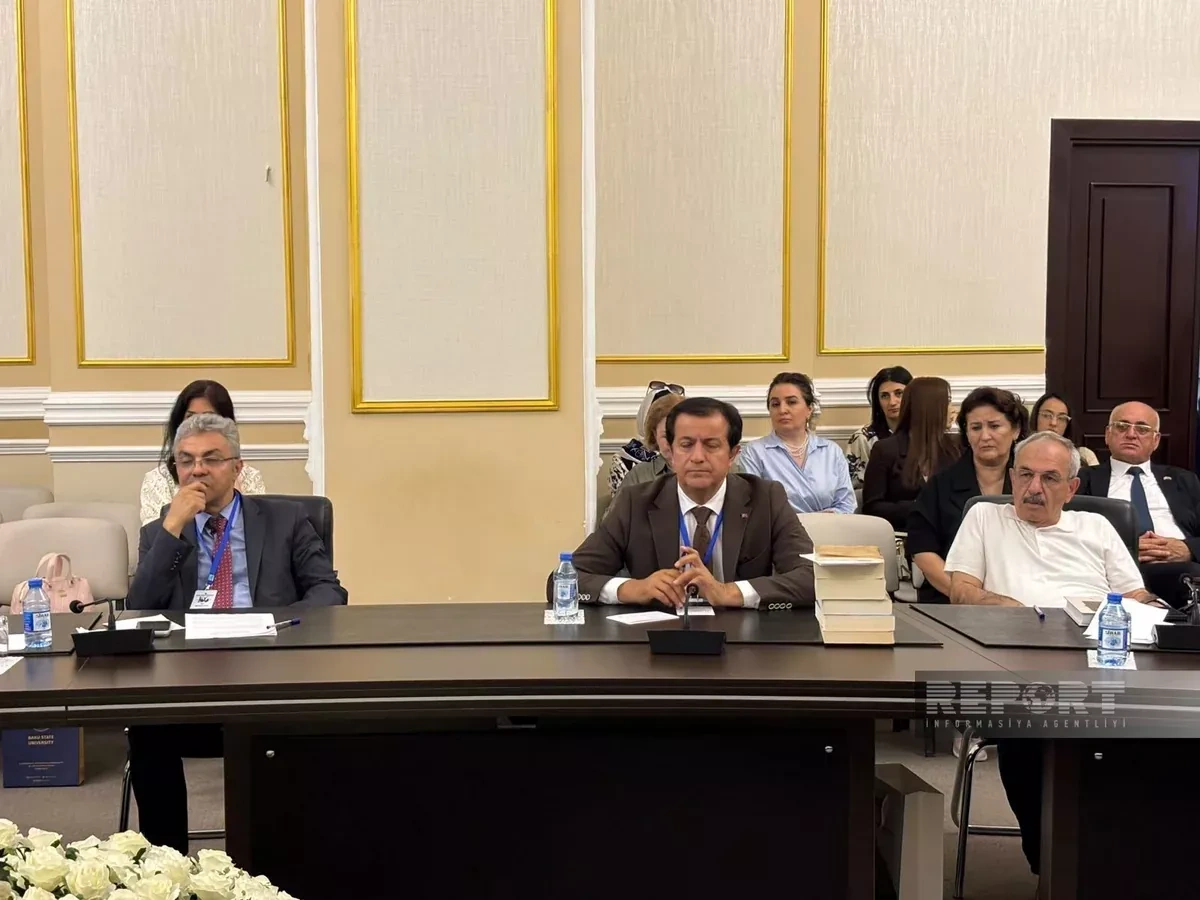 Turkic World Week panel in Baku features international academic cooperation PHOTO