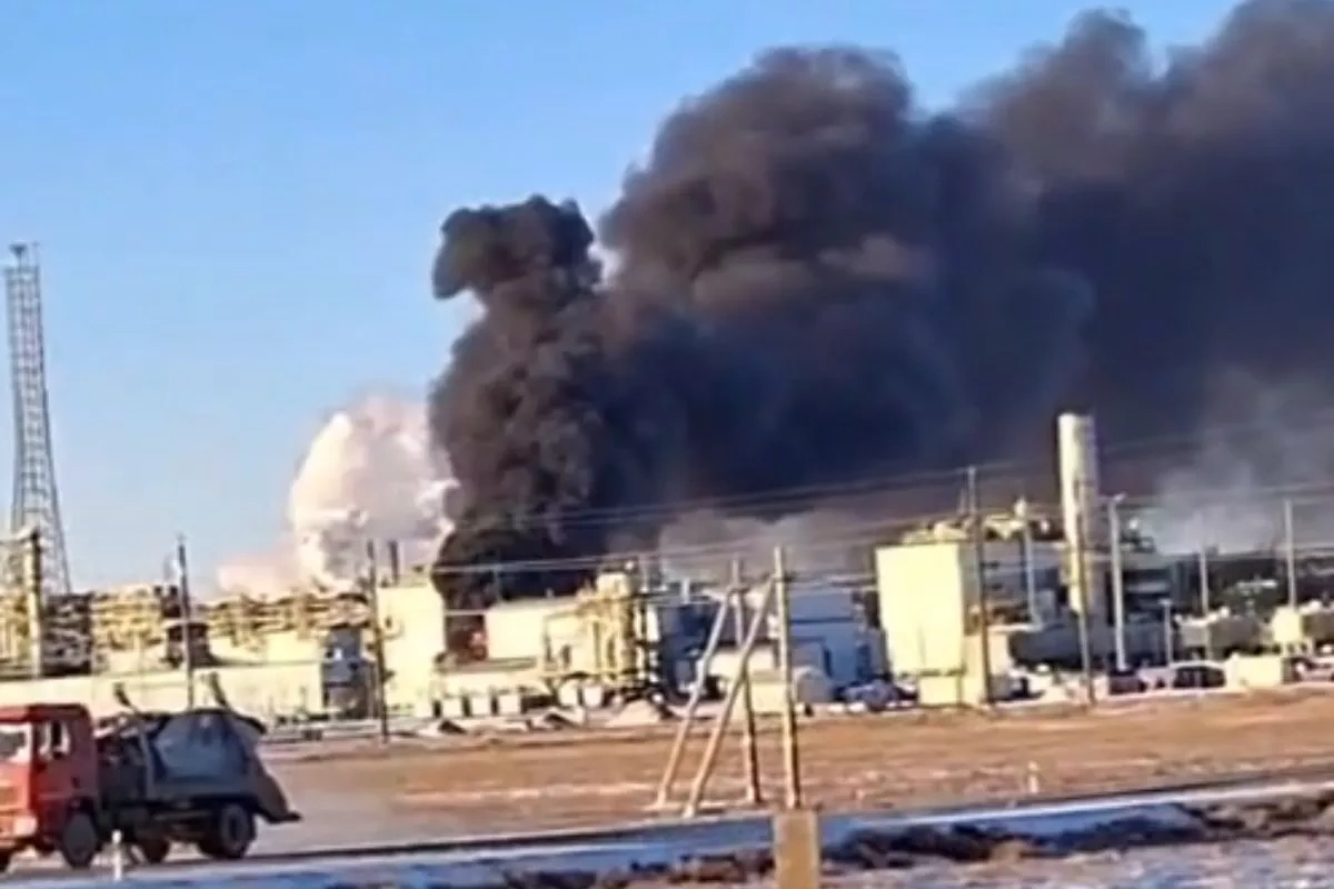 Fire breaks out at Tengiz Third Generation Plant in Kazakhstan VIDEO