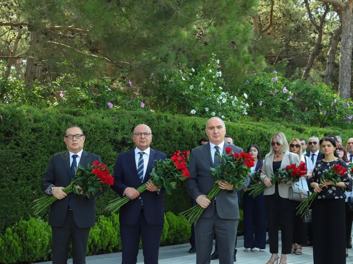 Azerbaijan's Mine Action Agency honours memory of national leader PHOTO
