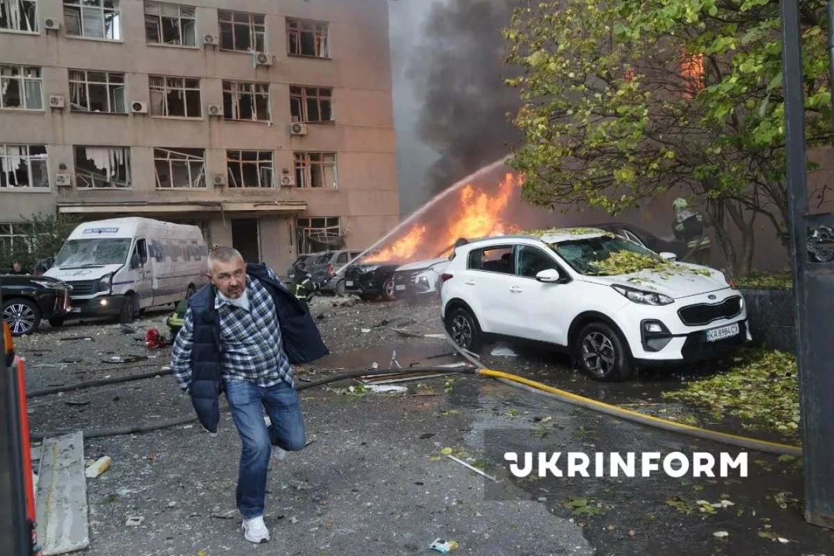 Woman killed as drone hits National Academy of Sciences in Kyiv PHOTO / VIDEO / UPDATED