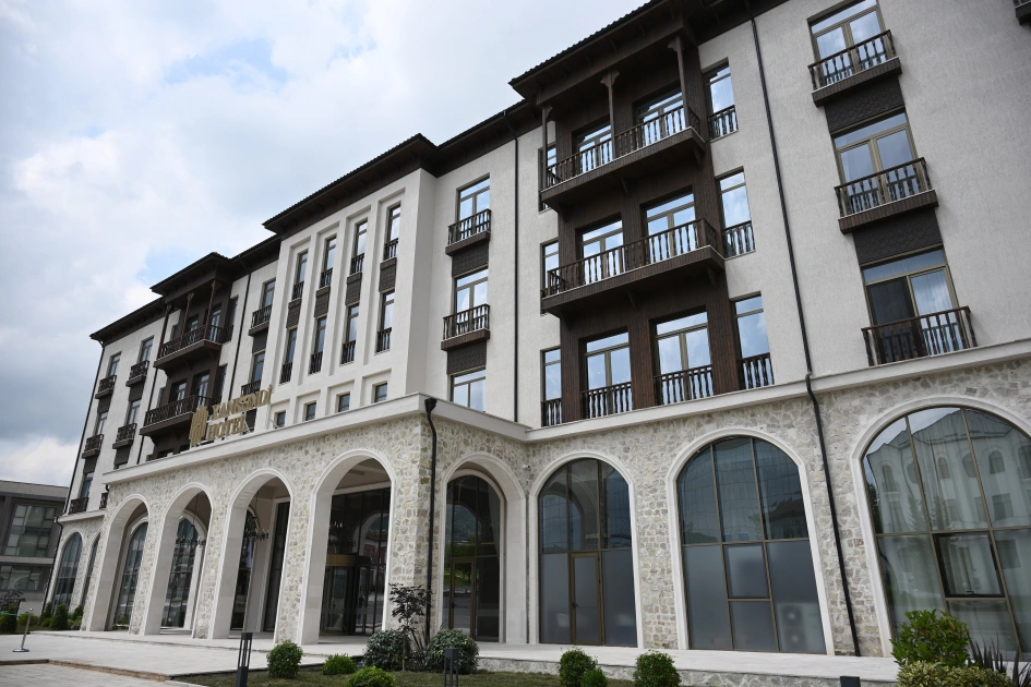 President Ilham Aliyev attends opening of Khankendi Hotel (PHOTO)