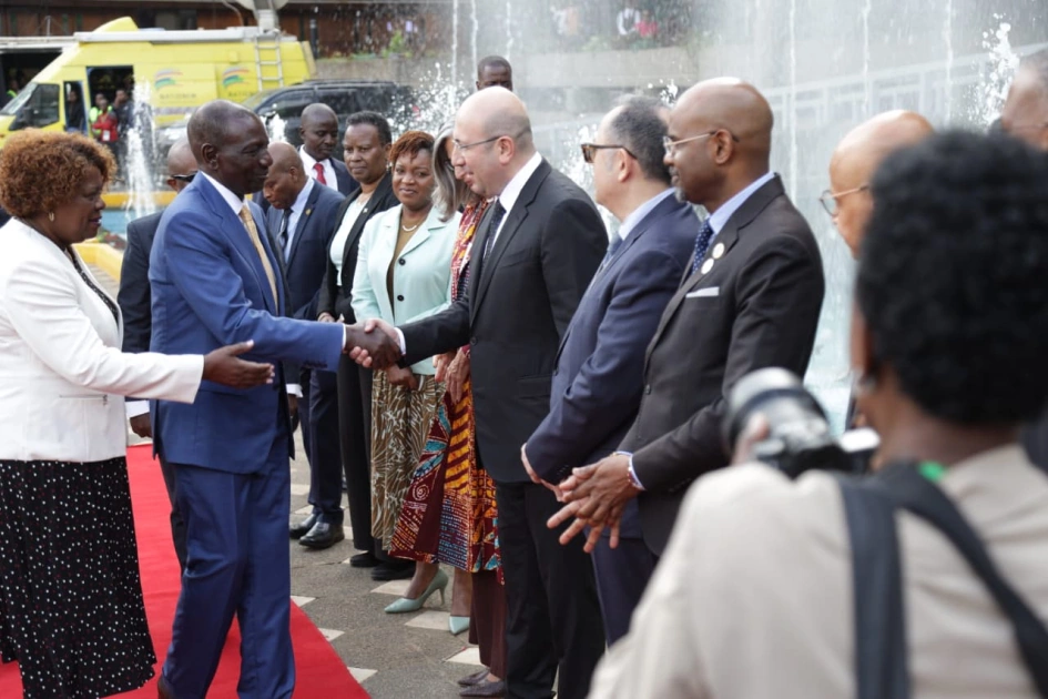 Azerbaijani delegation participates in the 2nd Africa Urban Forum (PHOTO)