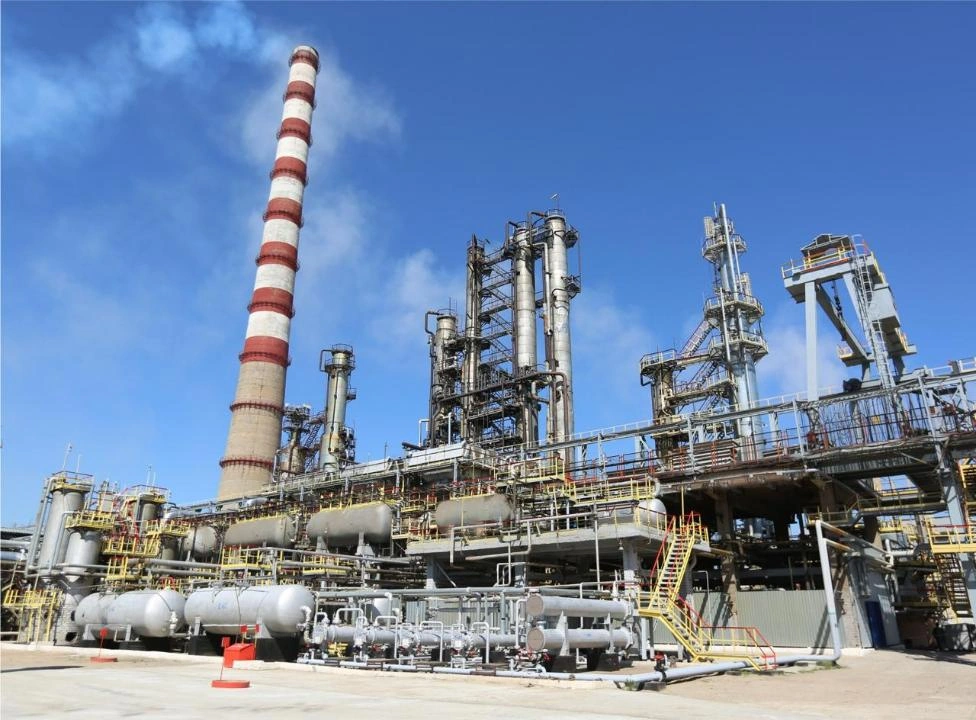 Kazakhstan plans to raise oil refining capacity to 40 million tons per year