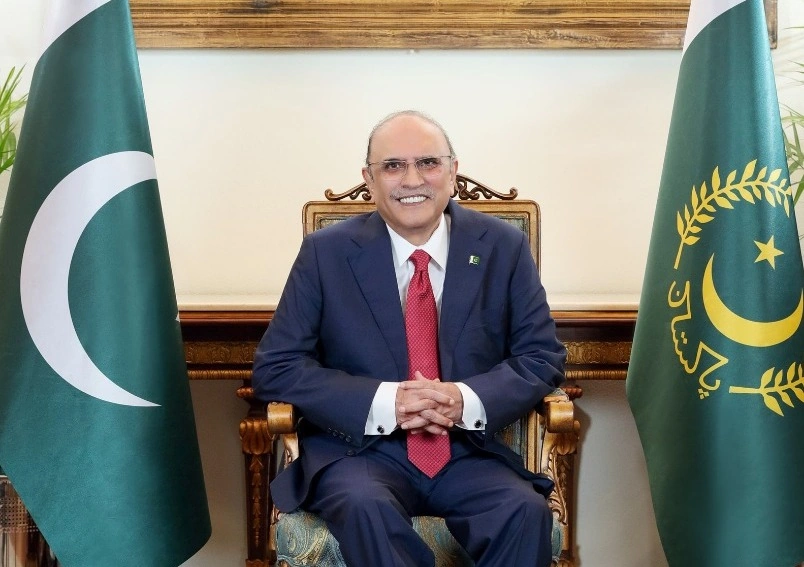 Pakistan to continue supporting regional peace and dialogue — President Zardari (PHOTO)