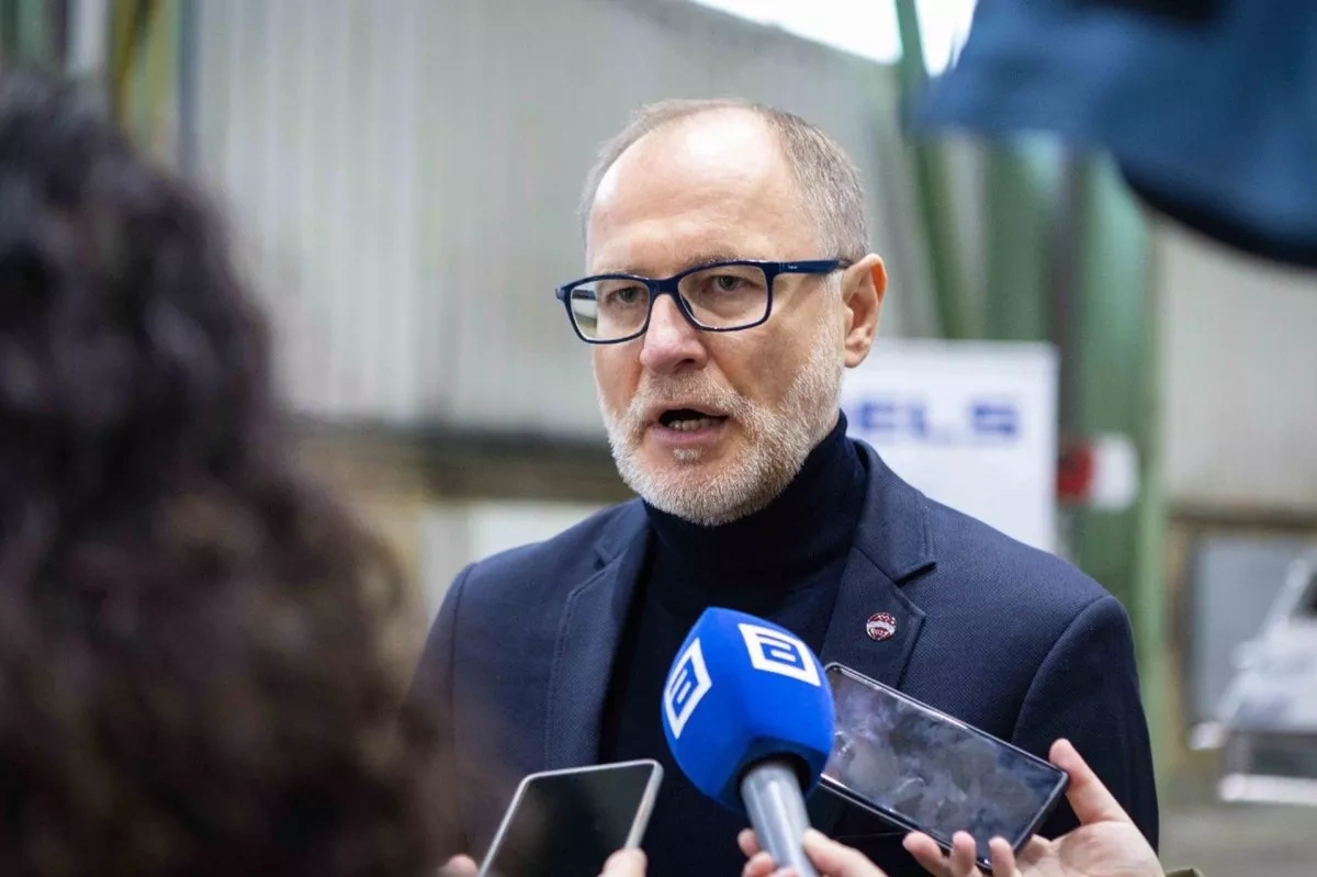 Latvian defence minister resigns after drone incident linked to Ukraine