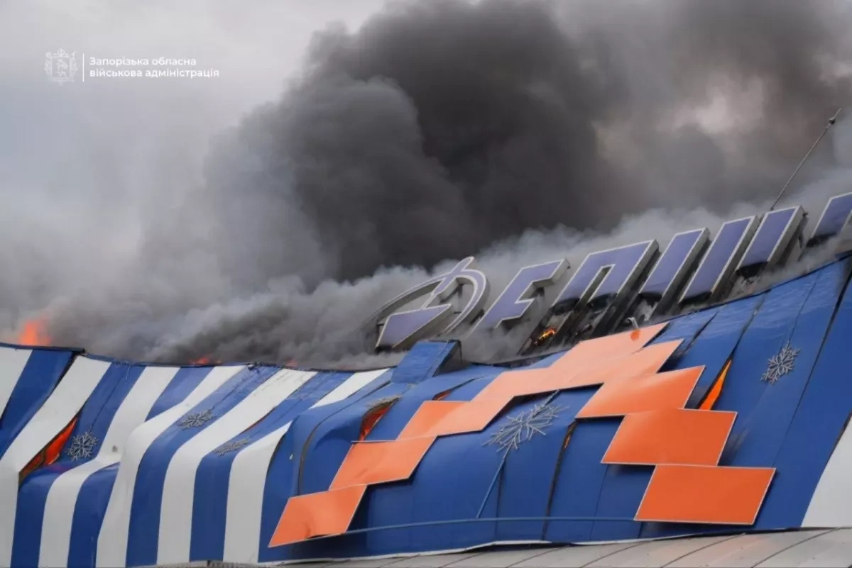 Four injured after Russian drone strikes construction store in Zaporizhzhia PHOTO / VIDEO