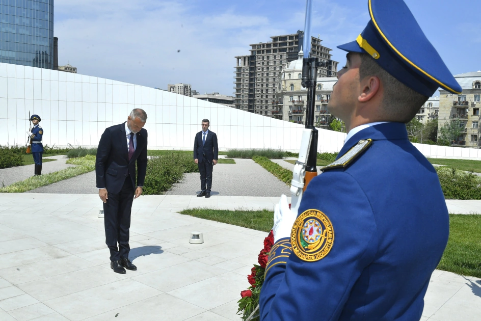 Speaker of National Council of Slovakia visits Victory Park (PHOTO)