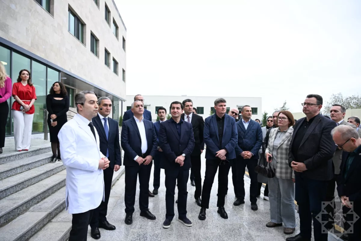 Diplomatic сorps tour Karabakh University Clinic Photo