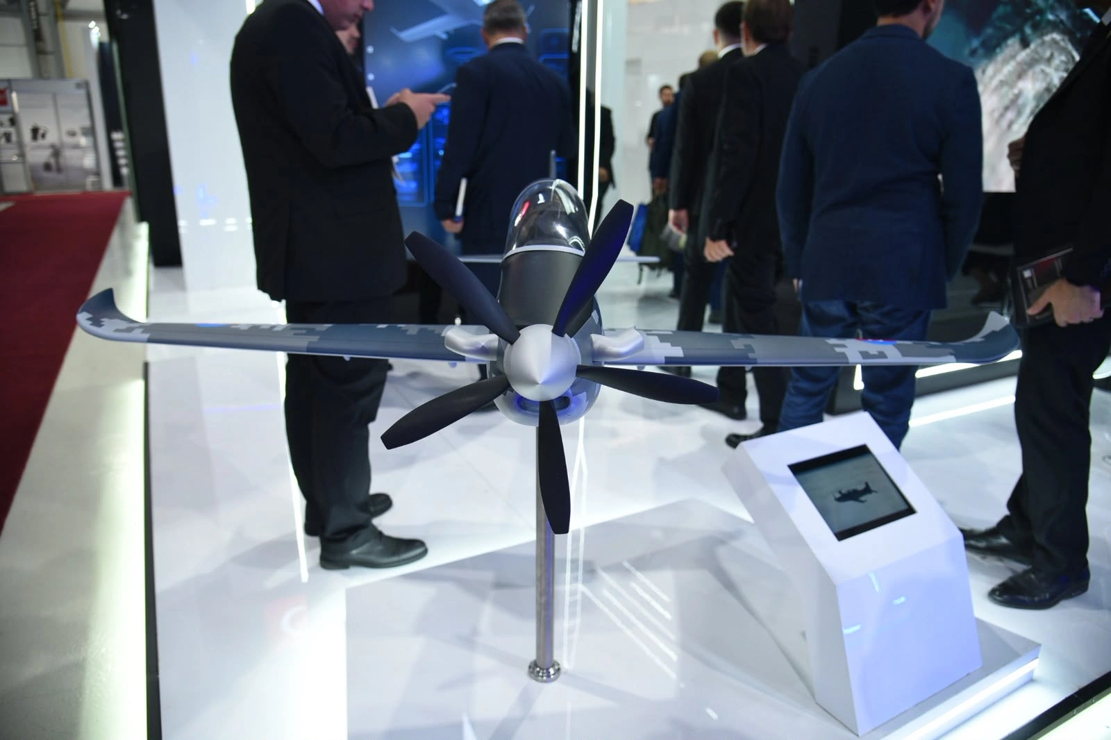 Azerbaijan inks contract for "HÜRKUŞ-II" training aircraft purchase (PHOTO)