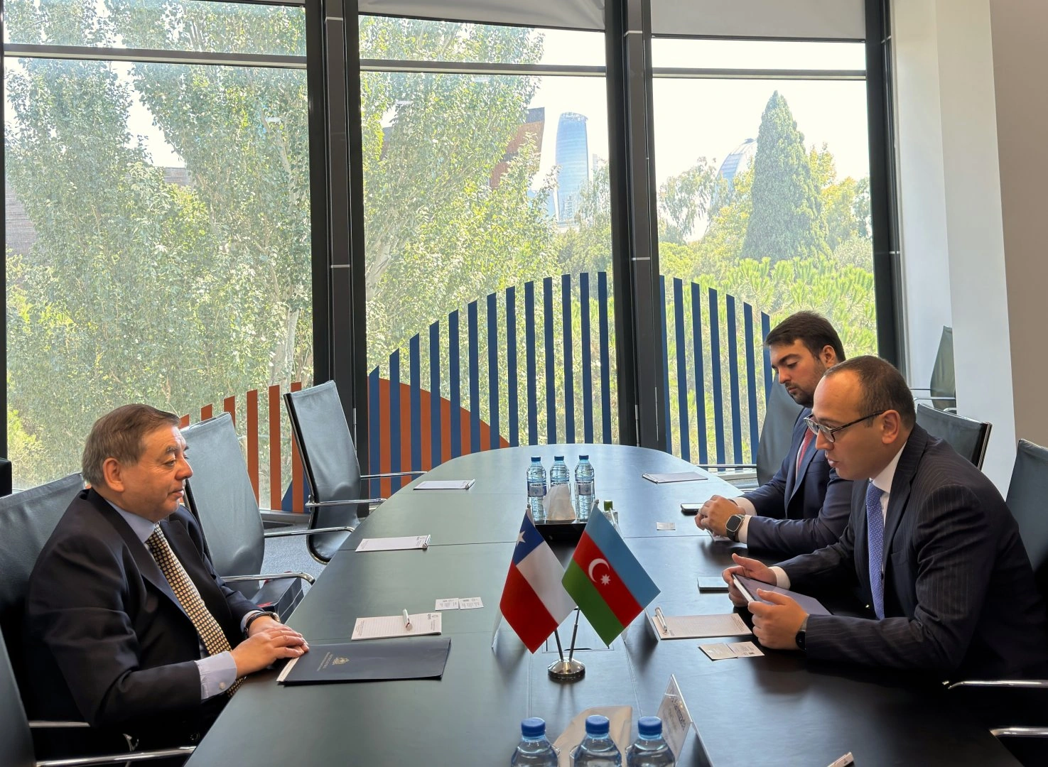 Azerbaijan and Chile explore further business cooperation prospects
