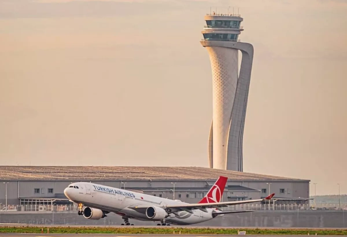 Middle East conflict turns Istanbul into refuelling hub for aircraft