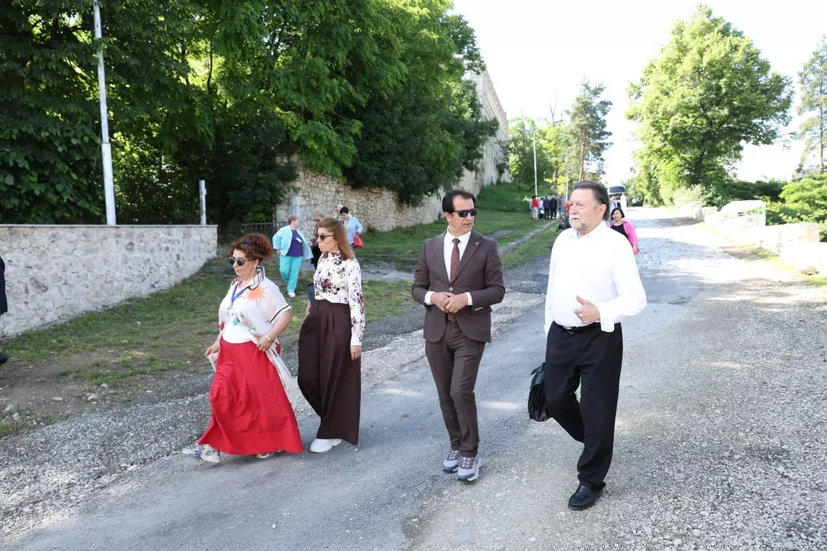Azerbaijan's Shusha showcases cultural heritage to Turkic world scholars PHOTO