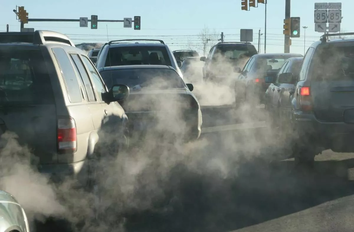 Azerbaijan can cut transport CO₂ by 600,000 tonnes, ADB says